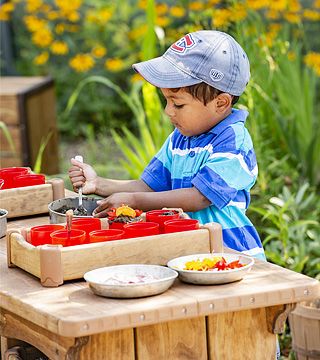 mud kitchen outdoor play