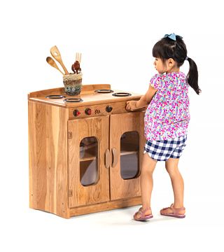 dramatic play kitchen