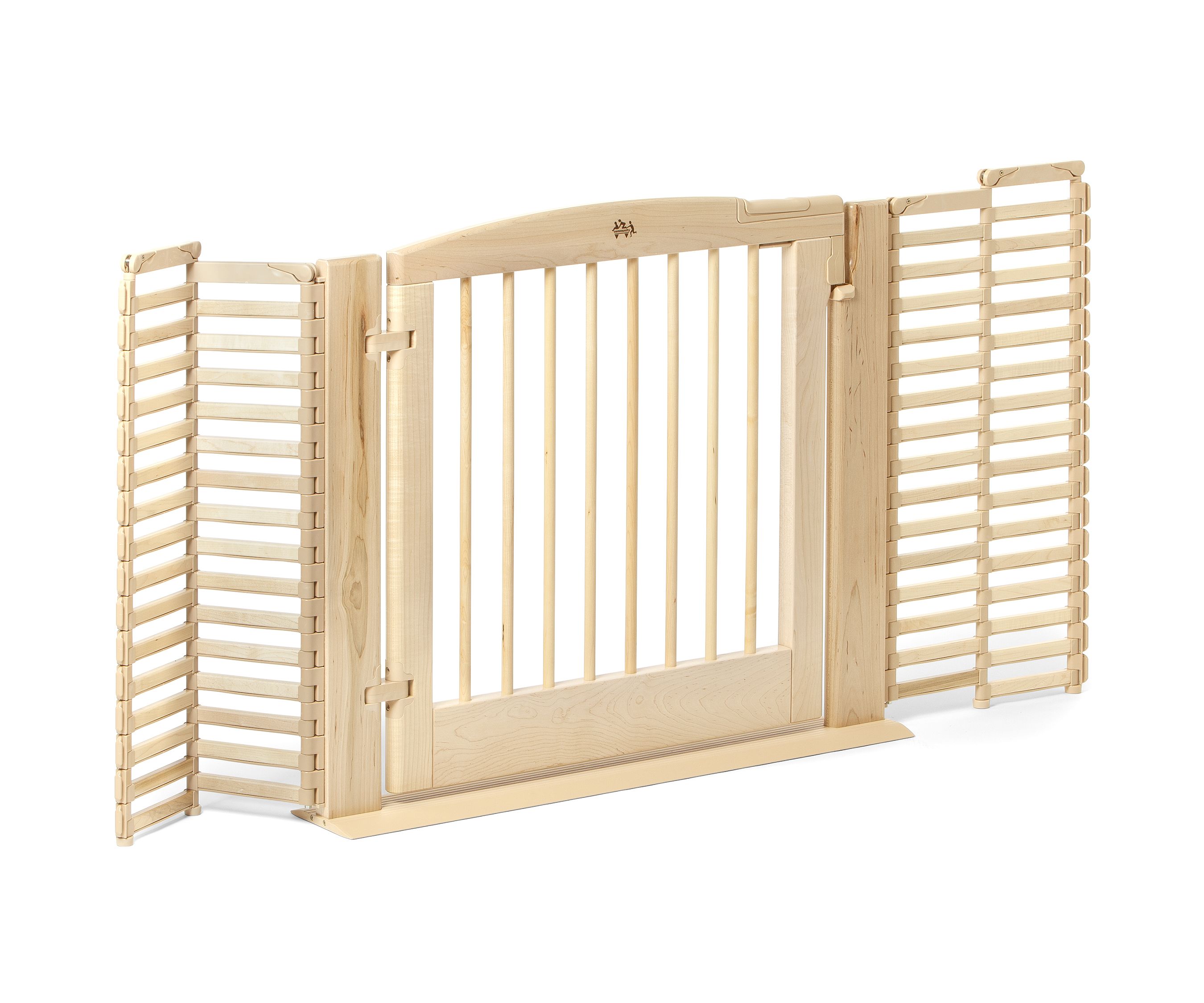 Lattice baby outlet gate