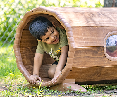 A child crawling through an Outlast Tunnel